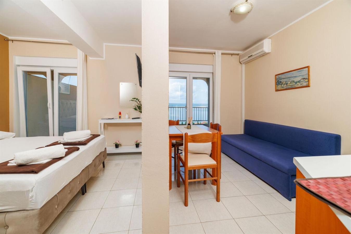 Apartments San Dramalj - Crikvenica Eksteriør bilde