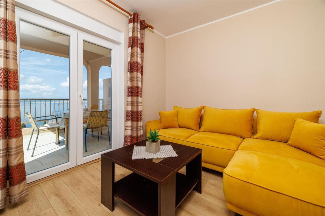 Apartments San Dramalj - Crikvenica Eksteriør bilde